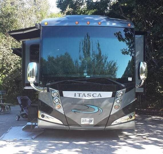 Contact us now about this 2014 Itasca Ellipse 42QD! 2014 Ellipse 42QD by Itasca from Pop RVs in Hazleton, Pennsylvania