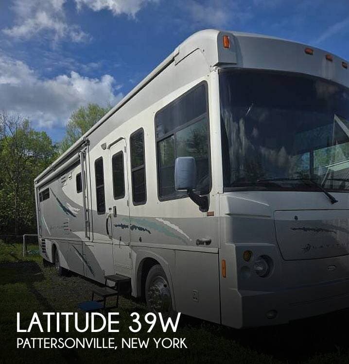 Email now about this 2008 Winnebago Latitude 39W! Used 2008 Winnebago Latitude 39W available in Pattersonville, New York