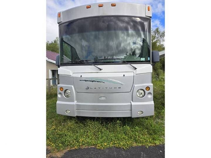 Used 2008 Winnebago Latitude 39W available in Pattersonville, New York
