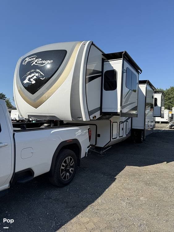 Contact us now about this 2022 Highland Ridge Open Range 373RBS! 2022 Open Range 373RBS by Highland Ridge from Pop RVs in Edgewater, Maryland