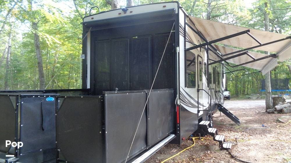 Contact us now about this 2020 Heartland Cyclone 3713! 2020 Cyclone 3713 by Heartland from Pop RVs in Chepachet, Rhode Island