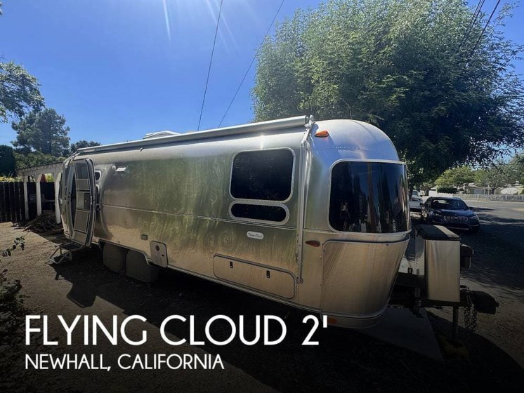 Email now about this 2022 Airstream Flying Cloud 27FB TWIN! Used 2022 Airstream Flying Cloud 27FB TWIN available in Newhall, California