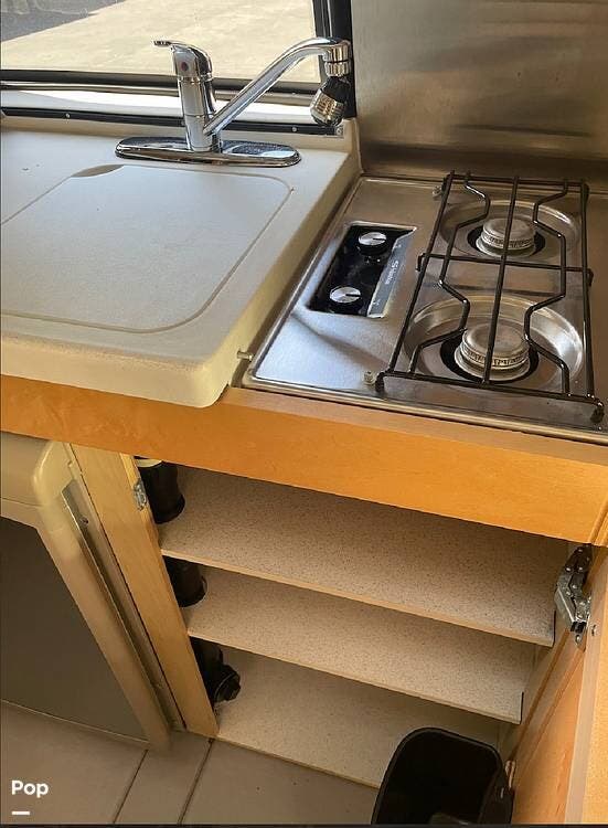 Contact us now about this 2008 Roadtrek Popular 190! 2008 Popular 190 by Roadtrek from Pop RVs in Novato, California