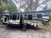Contact us now about this 2019 Keystone Fuzion 373! 2019 Fuzion 373 by Keystone from Pop RVs in Hudson, Florida