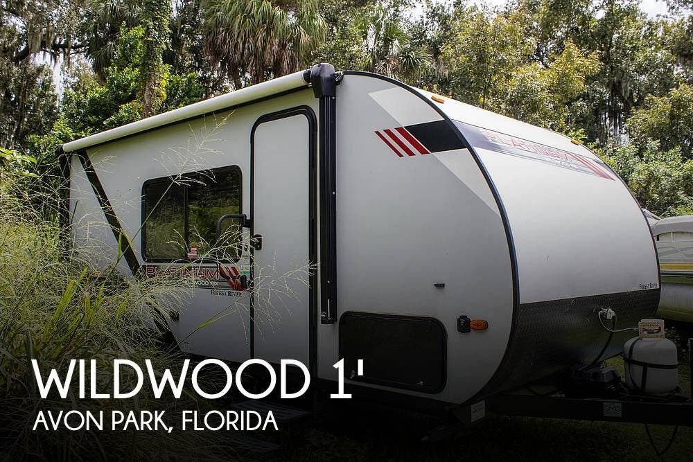 Email now about this 2021 Forest River Wildwood Platinum FSX 179DBKX! Used 2021 Forest River Wildwood Platinum FSX 179DBKX available in Avon Park, Florida