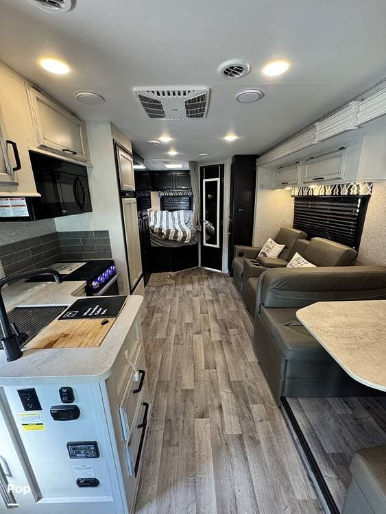 Call now about this 2022 Entegra Coach Odyssey 25R! 2022 Entegra Coach Odyssey 25R - Used Class C For Sale by Pop RVs in Granada Hills, California features Generator, Awning, Slideout, Air Conditioning