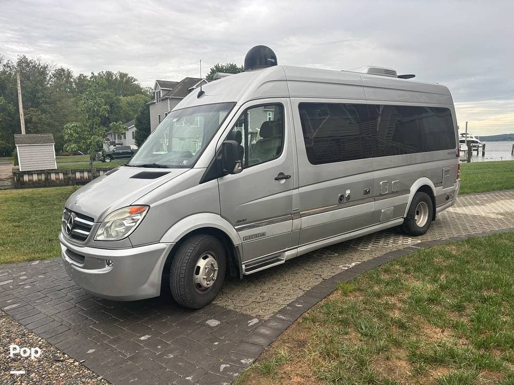 Contact us now about this 2012 Airstream Interstate 3500 Lounge! 2012 Interstate 3500 Lounge by Airstream from Pop RVs in Perryville, Maryland
