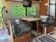 Call now about this 2007 Winnebago View 23H! 2007 Winnebago View 23H - Used Class C For Sale by Pop RVs in San Leandro, California features Air Conditioning, Generator, Awning, Slideout