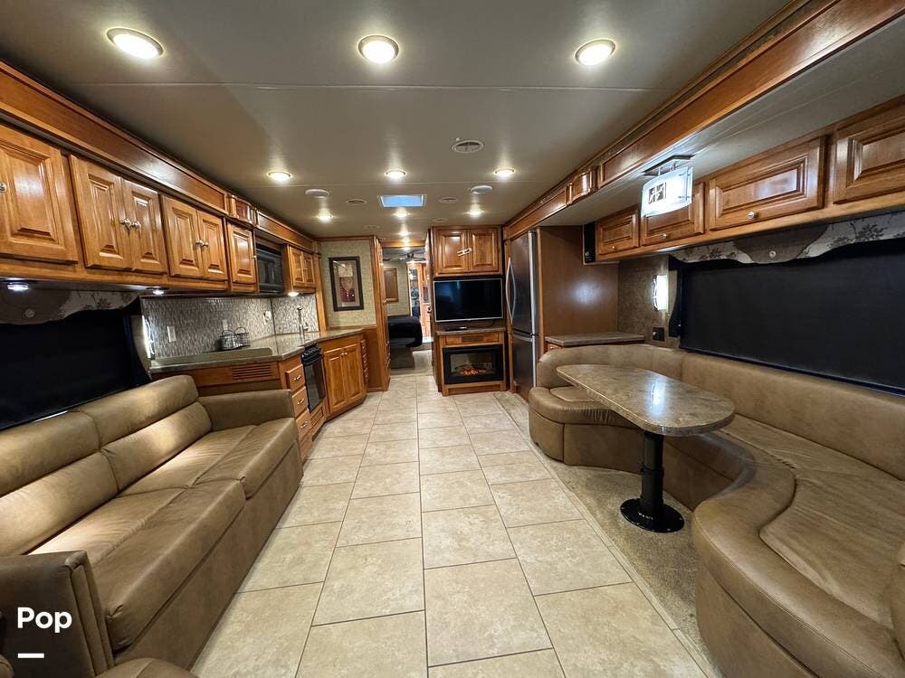 Call now about this 2015 Tiffin Allegro Red 38QRA! 2015 Tiffin Allegro Red 38QRA - Used Diesel Pusher For Sale by Pop RVs in Oceanside, California features Air Conditioning, Slideout, Generator, Awning, Leveling Jacks