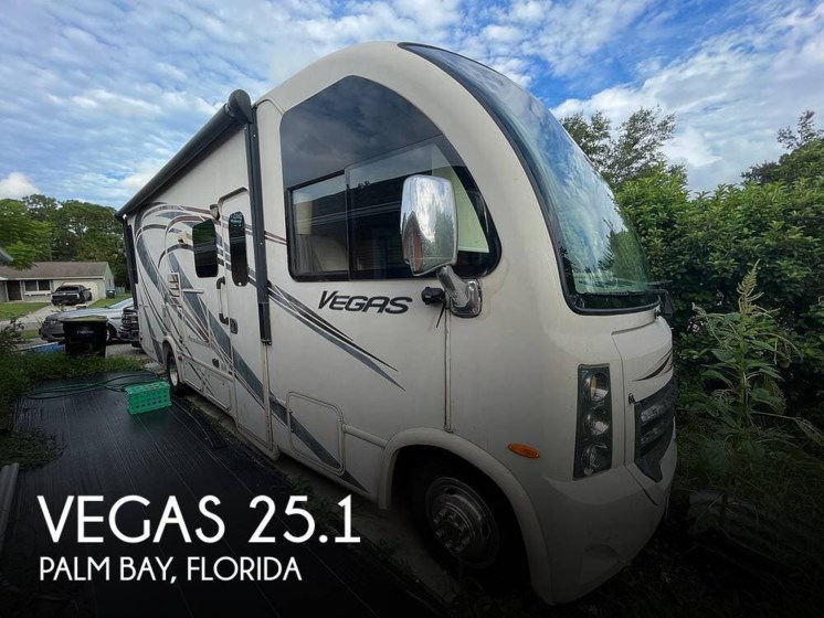 Email now about this 2015 Thor Motor Coach Vegas 25.1! Used 2015 Thor Motor Coach Vegas 25.1 available in Palm Bay, Florida