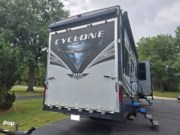 Contact us now about this 2018 Heartland Cyclone 4005! 2018 Cyclone 4005 by Heartland from Pop RVs in Plattsburg, Missouri