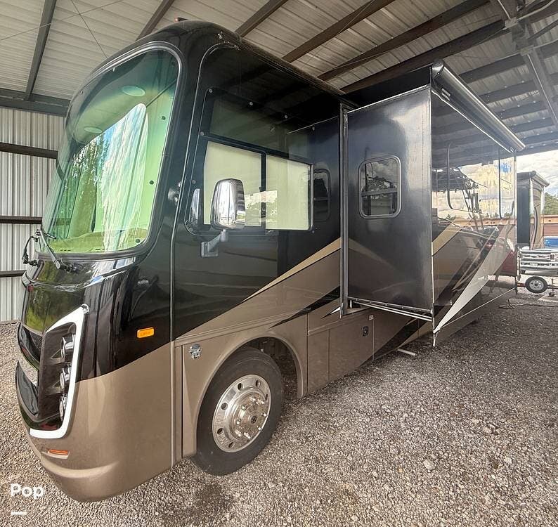 Call now about this 2020 Entegra Coach Emblem 36H! 2020 Entegra Coach Emblem 36H - Used Class A For Sale by Pop RVs in Deland, Florida features Leveling Jacks, Air Conditioning, Slideout, Awning, Generator