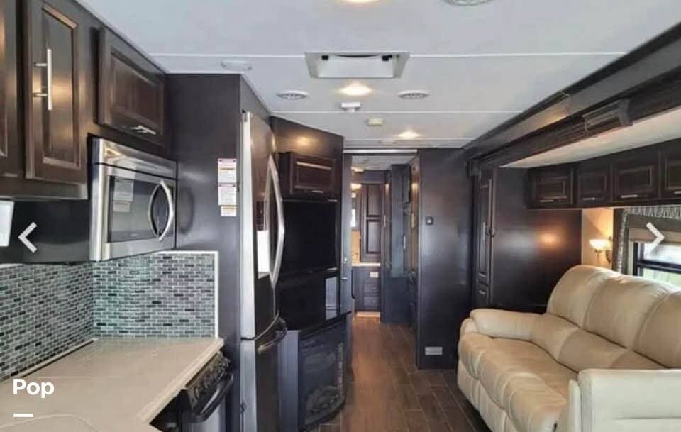 Used 2016 Forest River Georgetown XL 369DS available in Mercersburg, Pennsylvania