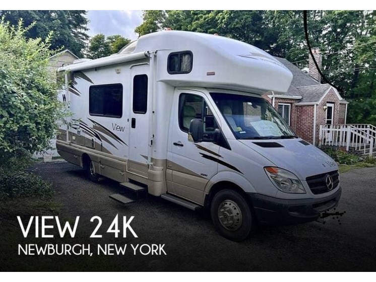 Email now about this 2011 Winnebago View 24K! Used 2011 Winnebago View 24K available in Newburgh, New York