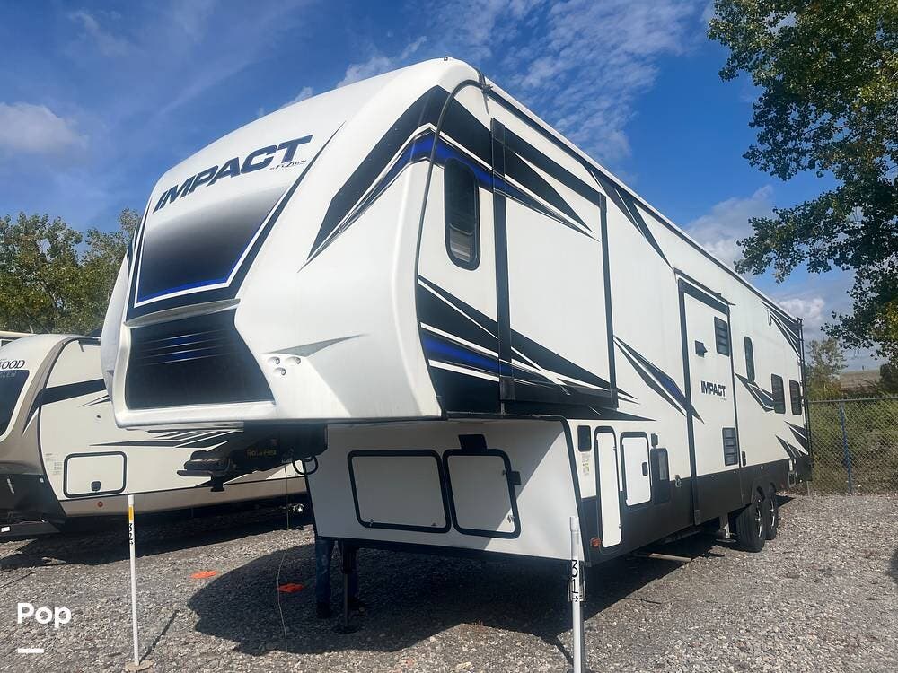 Contact us now about this 2020 Keystone Impact 367! 2020 Impact 367 by Keystone from Pop RVs in West Seneca, New York