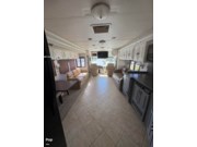 Call now about this 2007 Tiffin Phaeton 40QDH! 2007 Tiffin Phaeton 40QDH - Used Diesel Pusher For Sale by Pop RVs in Vacaville, California features Awning, Leveling Jacks, Generator, Slideout, Air Conditioning