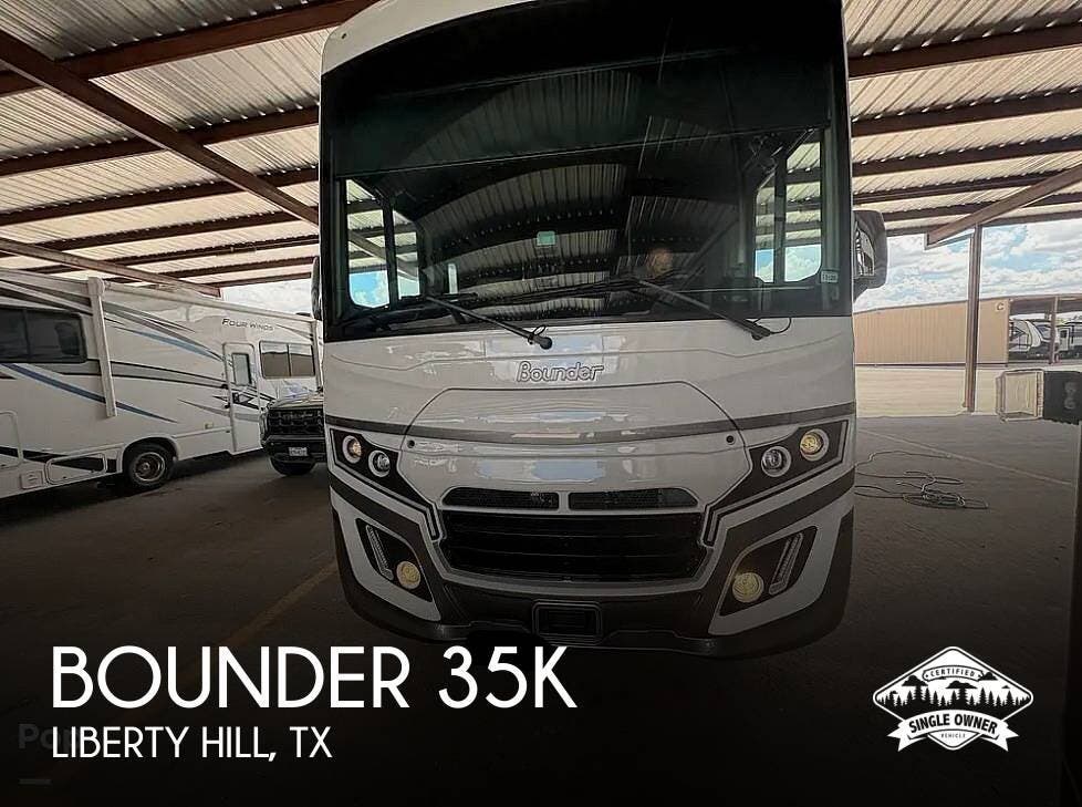 Email now about this 2024 Fleetwood Bounder 35K! Used 2024 Fleetwood Bounder 35K available in Liberty Hill, Texas
