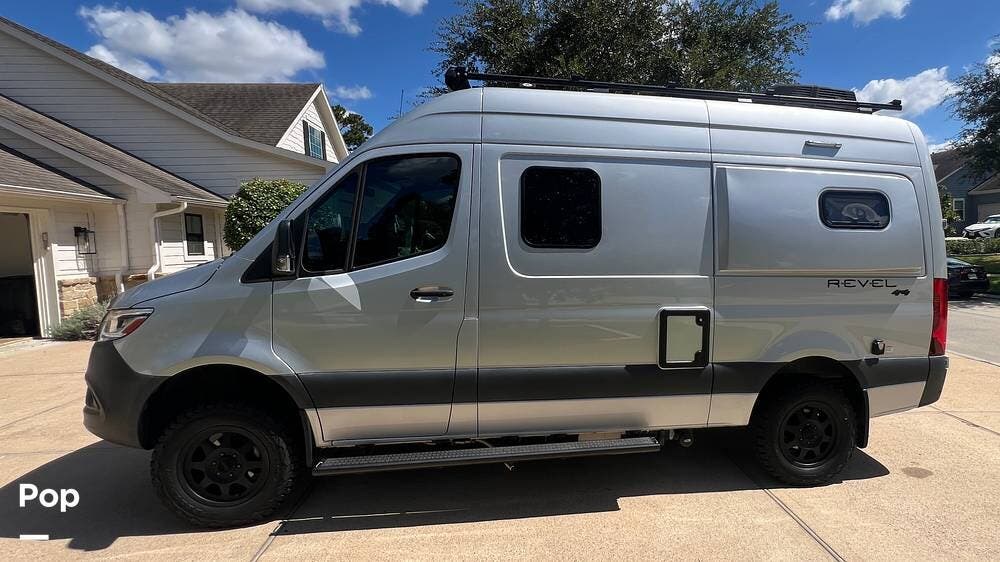 Call now about this 2022 Winnebago Revel 44E! 2022 Winnebago Revel 44E - Used Class B For Sale by Pop RVs in Spring, Texas features Awning, Air Conditioning
