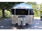 Contact us now about this 2018 Airstream Flying Cloud 27FB TWIN! 2018 Flying Cloud 27FB TWIN by Airstream from Pop RVs in Clarkesville, Georgia