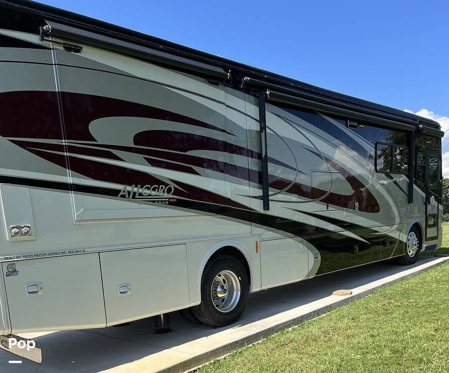 Contact us now about this 2015 Tiffin Allegro Red 37PA! 2015 Allegro Red 37PA by Tiffin from Pop RVs in Kingsport, Tennessee