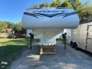Call now about this 2024 Host Yukon Host 11.6! 2024 Host Yukon Host 11.6 - Used Truck Camper For Sale by Pop RVs in Liberty, Missouri features Leveling Jacks, Awning, Air Conditioning, Slideout