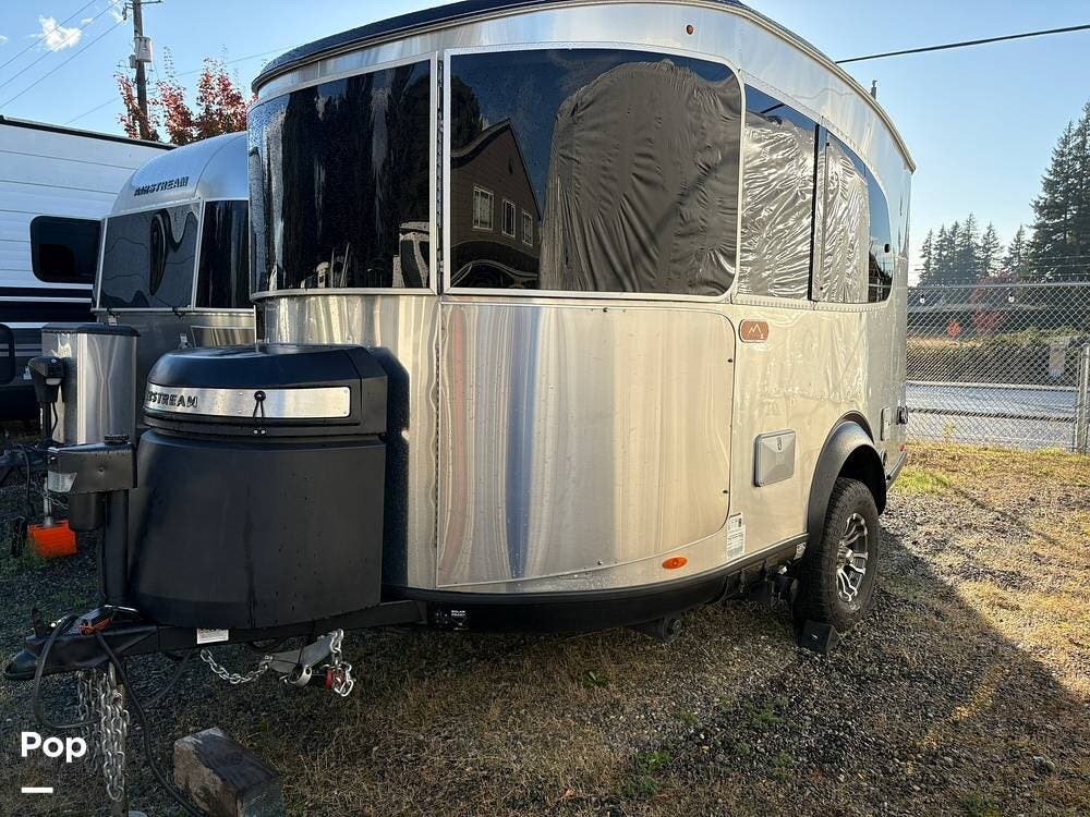 Call now about this 2019 Airstream Basecamp 16X! 2019 Airstream Basecamp 16X - Used Travel Trailer For Sale by Pop RVs in Lynden, Washington features Air Conditioning