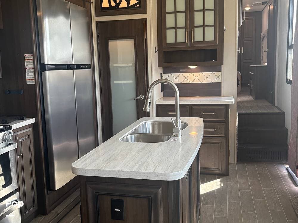 Used 2021 Keystone Avalanche 395BH available in Gillette, Wyoming