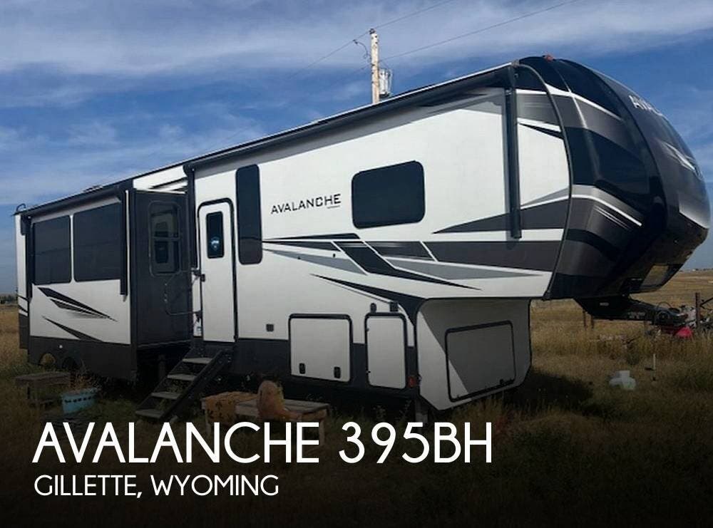 Email now about this 2021 Keystone Avalanche 395BH! Used 2021 Keystone Avalanche 395BH available in Gillette, Wyoming