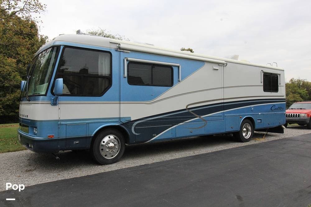 Contact us now about this 1999 Airstream Cutter 35! 1999 Cutter 35 by Airstream from Pop RVs in Cincinnati, Ohio