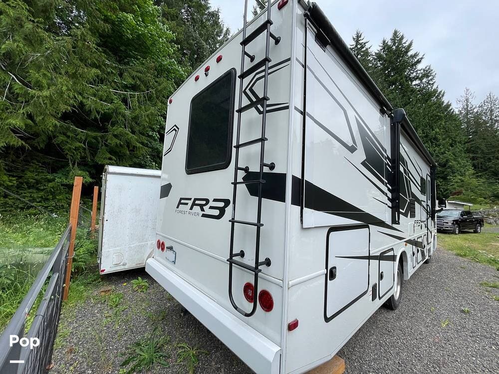 Contact us now about this 2021 Forest River FR3 30DS! 2021 FR3 30DS by Forest River from Pop RVs in Bremerton, Washington