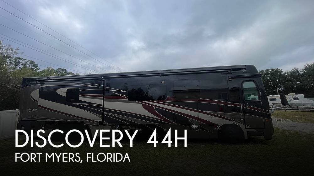 Email now about this 2018 Fleetwood Discovery 44H! Used 2018 Fleetwood Discovery 44H available in Fort Myers, Florida
