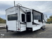 Call now about this 2022 Alliance RV Paradigm 370FB! 2022 Alliance RV Paradigm 370FB - Used Fifth Wheel For Sale by Pop RVs in Houghton Lake, Michigan features Leveling Jacks, Slideout, Awning, Air Conditioning