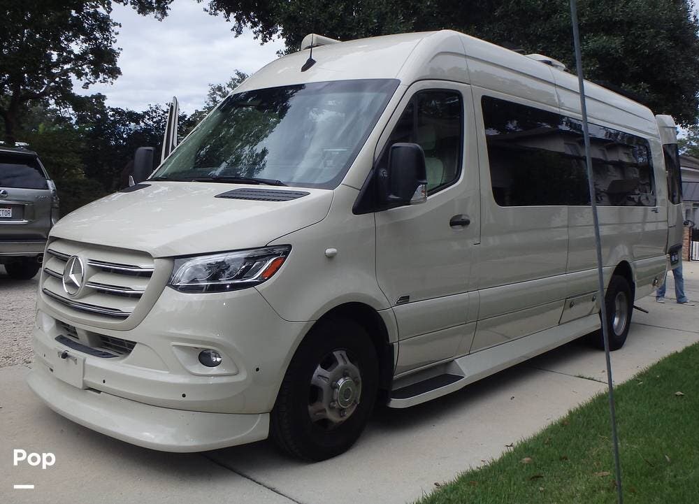 Call now about this 2024 Midwest Automotive Designs Passage MD2 170EXT! 2024 Midwest Automotive Designs Passage MD2 170EXT - Used Class B For Sale by Pop RVs in Fairhope, Alabama features Awning, Air Conditioning