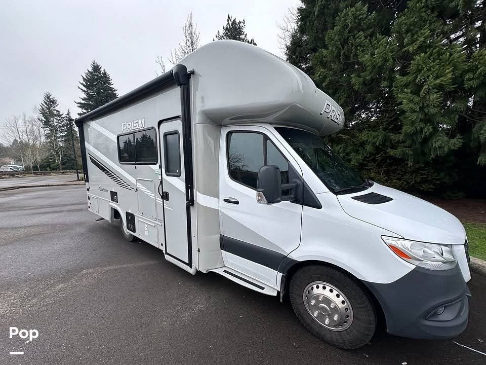 Call now about this 2023 Coachmen Prism 24FS! 2023 Coachmen Prism 24FS - Used Class C For Sale by Pop RVs in Salem, Oregon features Awning, Generator, Slideout, Air Conditioning