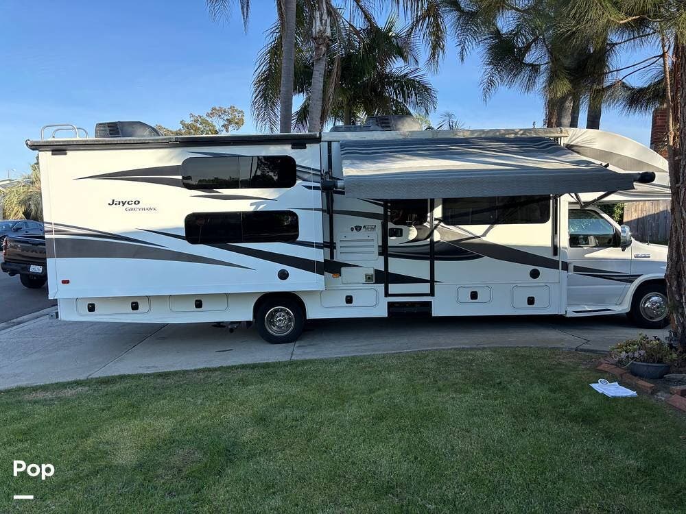 Contact us now about this 2018 Jayco Greyhawk 31FS! 2018 Greyhawk 31FS by Jayco from Pop RVs in Encinitas, California