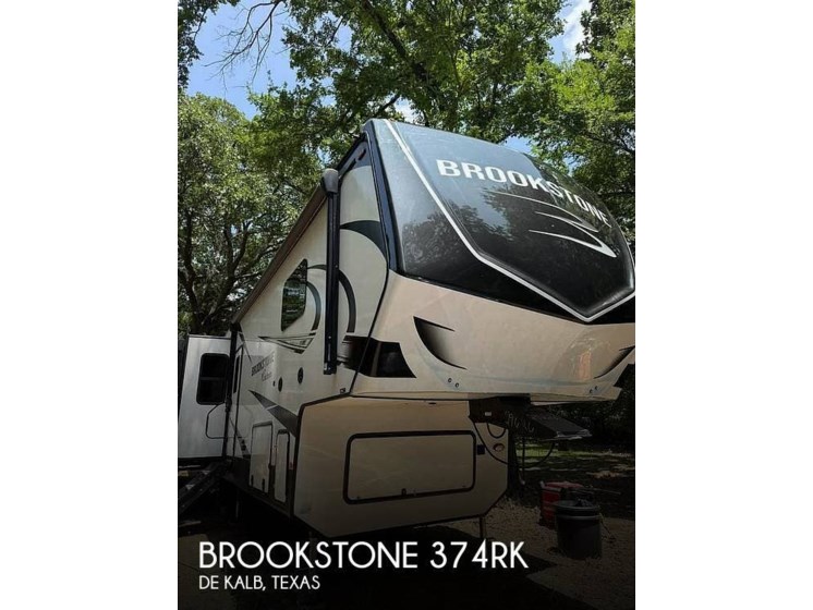 Email now about this 2022 Coachmen Brookstone 374RK! Used 2022 Coachmen Brookstone 374RK available in De Kalb, Texas