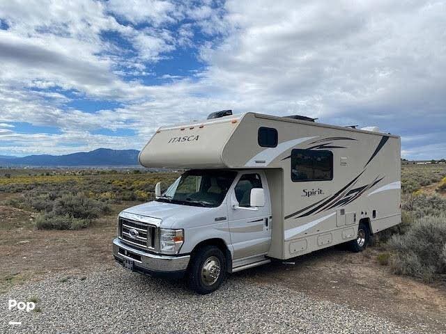 Call now about this 2016 Itasca Spirit 25B! 2016 Itasca Spirit 25B - Used Class C For Sale by Pop RVs in El Prado, New Mexico features Air Conditioning, Generator, Awning