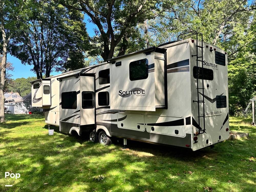 Contact us now about this 2020 Grand Design Solitude 390RK! 2020 Solitude 390RK by Grand Design from Pop RVs in Beverly, Massachusetts
