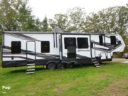 Contact us now about this 2022 Grand Design Momentum 381M-R! 2022 Momentum 381M-R by Grand Design from Pop RVs in Richmond, New Hampshire