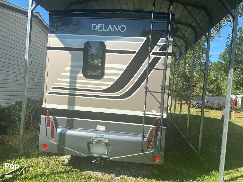 Call now about this 2020 Thor Motor Coach Delano 24FB! 2020 Thor Motor Coach Delano 24FB - Used Class C For Sale by Pop RVs in Jacksonville, Florida features Generator, Slideout, Air Conditioning