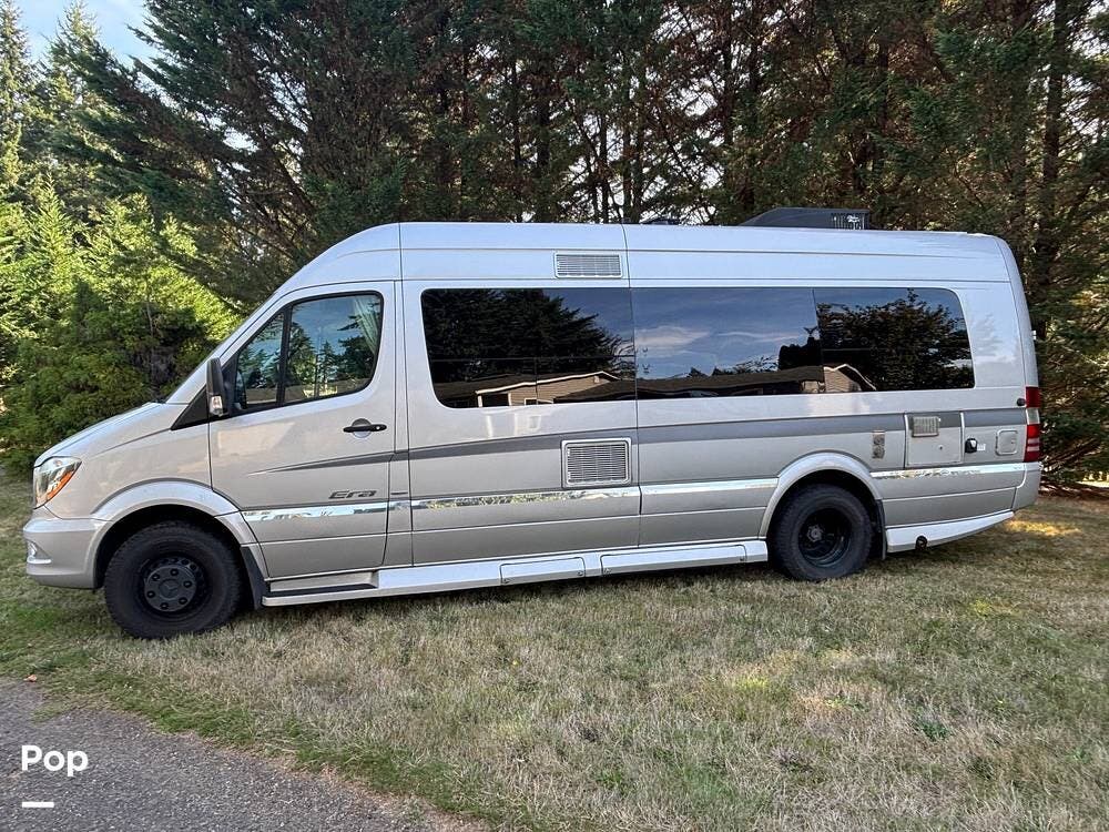 Call now about this 2016 Winnebago Era 70A! 2016 Winnebago Era 70A - Used Class B For Sale by Pop RVs in Brush Prairie, Washington features Air Conditioning, Awning, Generator