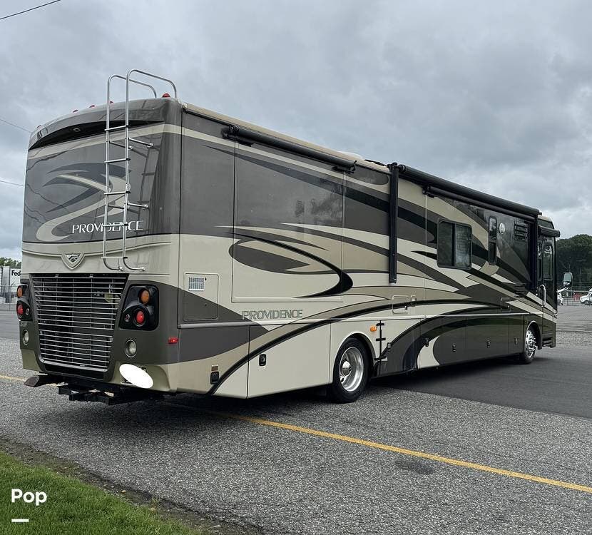 Used 2008 Fleetwood Providence 40X available in East Brunswick, New Jersey