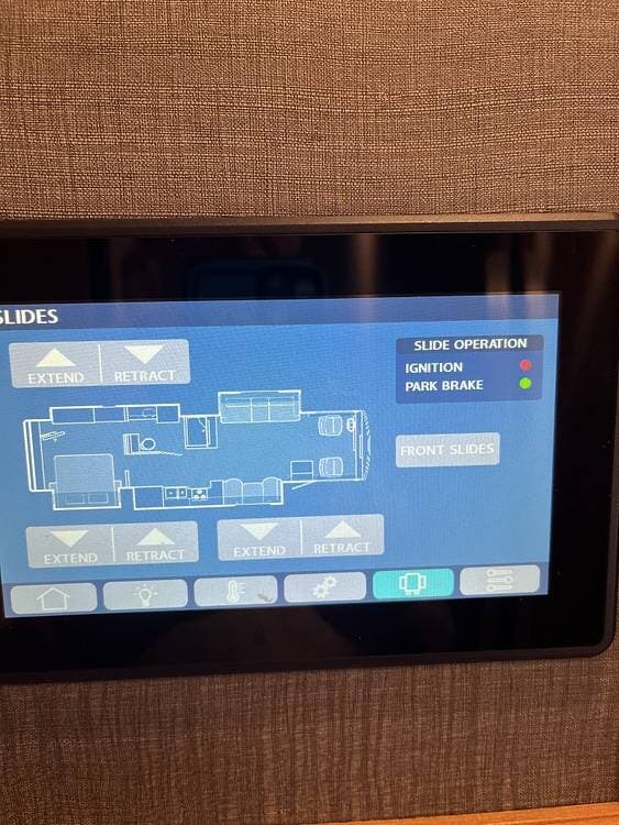 Contact us now about this 2022 Tiffin Allegro Open Road 34PA! 2022 Allegro Open Road 34PA by Tiffin from Pop RVs in Greer, South Carolina