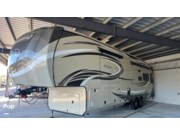 Call now about this 2020 Jayco Pinnacle 36FBTS! 2020 Jayco Pinnacle 36FBTS - Used Fifth Wheel For Sale by Pop RVs in Parrish, Florida features Leveling Jacks, Awning, Slideout, Air Conditioning