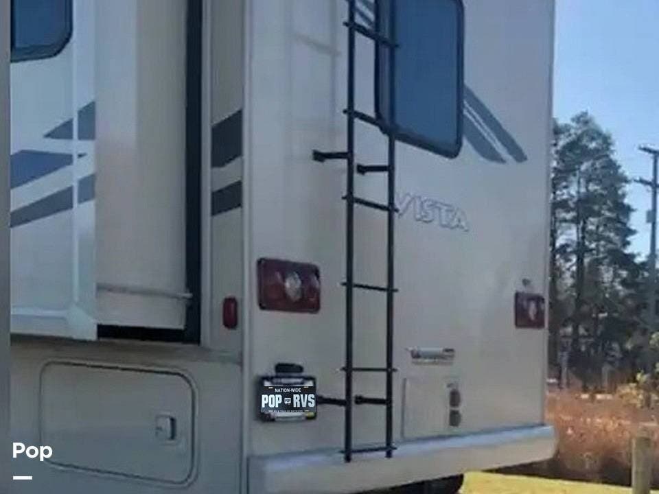 Contact us now about this 2018 Winnebago Vista 31BE! 2018 Vista 31BE by Winnebago from Pop RVs in Thornville, Ohio