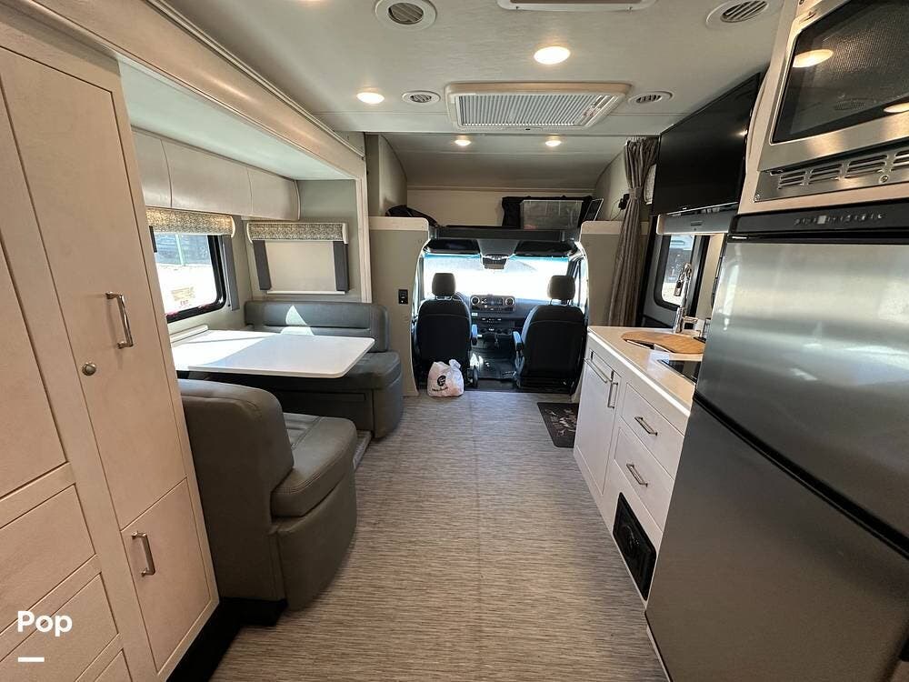 Contact us now about this 2022 Renegade Vienna 25VFWC! 2022 Vienna 25VFWC by Renegade from Pop RVs in Cypress, Texas