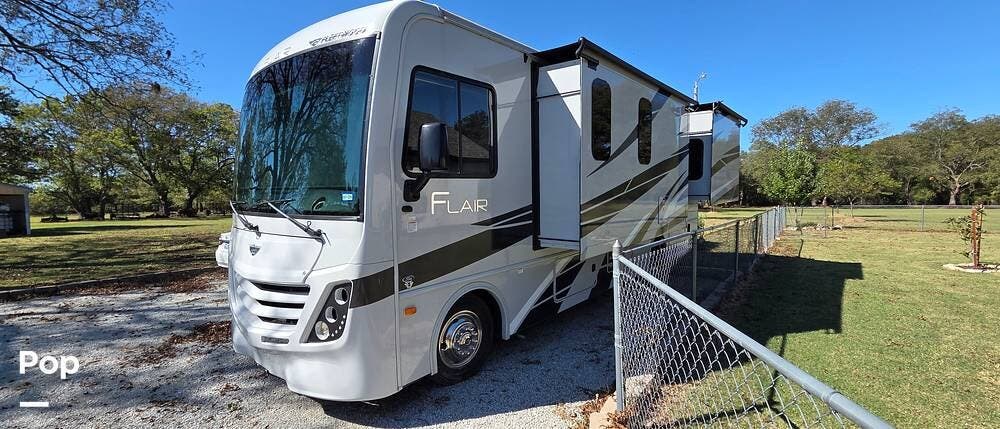 Contact us now about this 2023 Fleetwood Flair 28A! 2023 Flair 28A by Fleetwood from Pop RVs in Pontotoc, Oklahoma