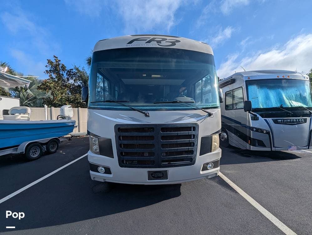 Call now about this 2015 Forest River FR3 28DS! 2015 Forest River FR3 28DS - Used Class A For Sale by Pop RVs in Wimauma, Florida features Generator, Slideout, Awning, Leveling Jacks, Air Conditioning