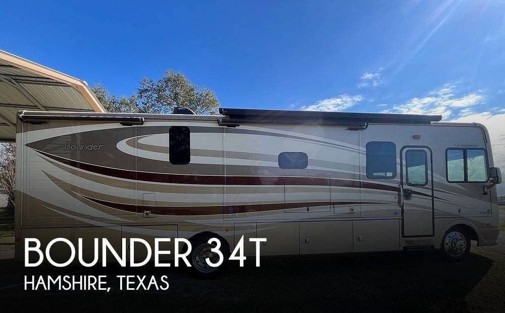 Email now about this 2017 Fleetwood Bounder 34T! Used 2017 Fleetwood Bounder 34T available in Hamshire, Texas