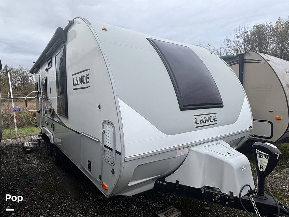 Contact us now about this 2020 Lance Lance 2075! 2020 Lance 2075 by Lance from Pop RVs in Battle Ground, Washington